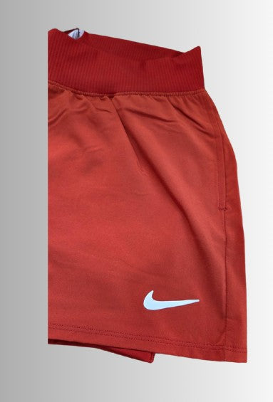Nike court flex vicotry short met binnenbroek - kleur rood - maat M