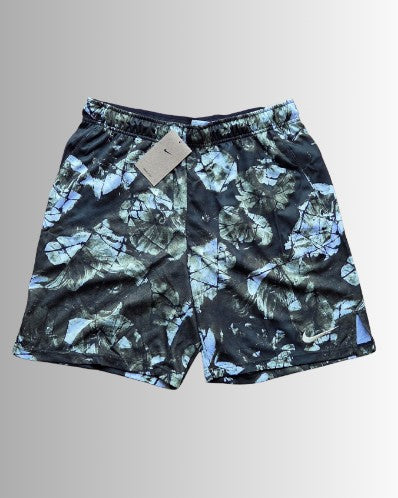 Nike dri-fit short performance lijn - Kleur groen - maat L