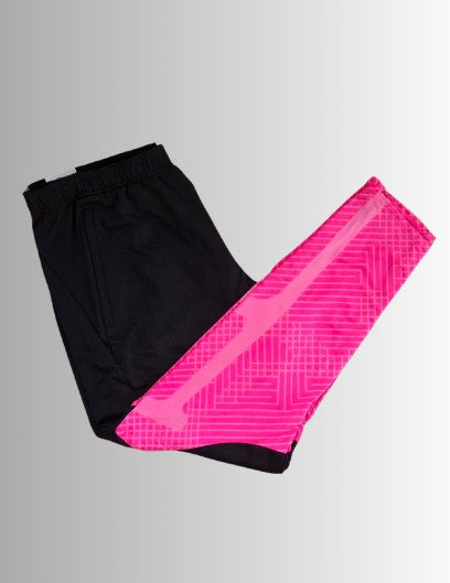 Nike Dri‑FIT Strike Pants (Slim Fit) - kleur zwart / roze - maat XL