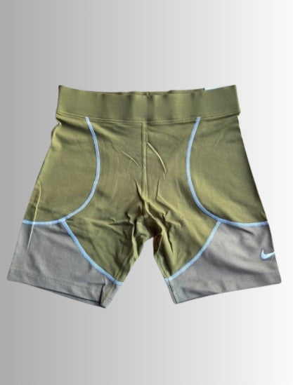 Nike w nsw gfx BKE short - dames (unisex) fietsbroek - kleur groen - maat L
