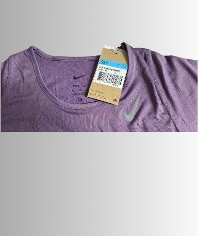 Nike Dri‑FIT One Standard Fit T‑Shirt women - kleur paars - maat M