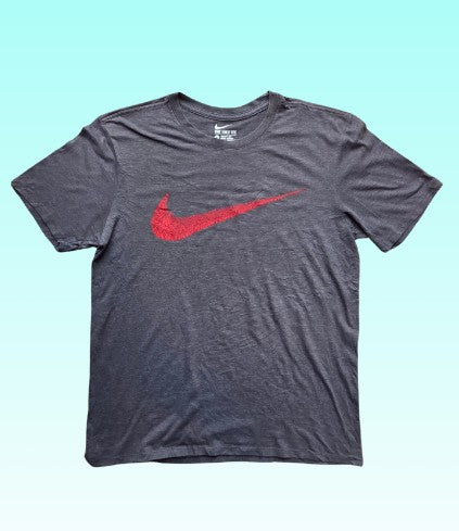 Grade-A: Nike T-shirt - kleur grijs - maat L