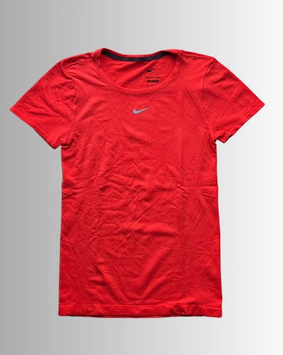 Nike sportshirt Dri-fitADV - kleur rood - maat S