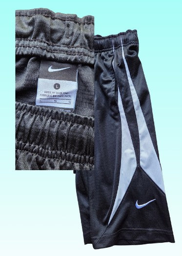 Grade-A: Nike sportbroek - kleur zwart/wit - maat L